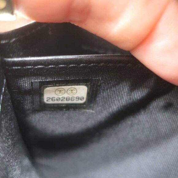 Chanel Camellia-Embossed Quilted Leather L Yen Continental Wallet Black - Picture 15 of 15